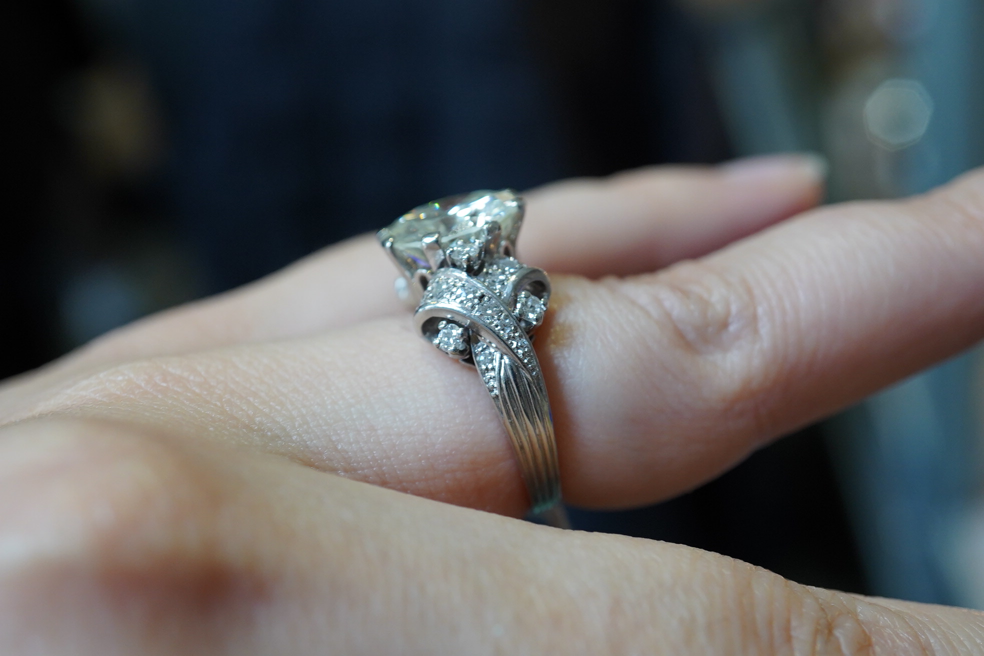 A diamond ring, mid 20th century